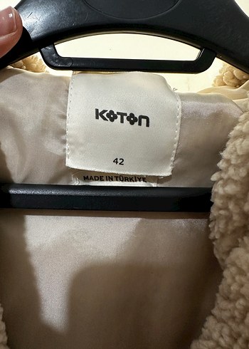 Bej Kadın Kısa Peluş Ceket - Görsel 4