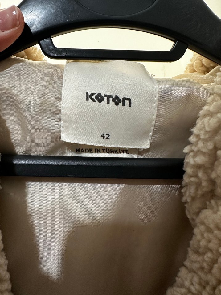 Bej Kadın Kısa Peluş Ceket - Görsel 4