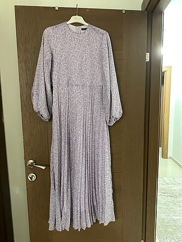 36 Beden mor Renk LCW MODEST TESETTÜR pileli LİLA ELBİSE
