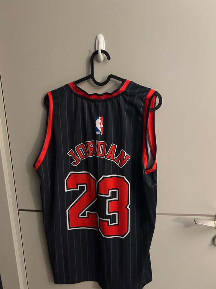 Nike Bulls 23 Siyah Erkek Spor Atlet - Görsel 2