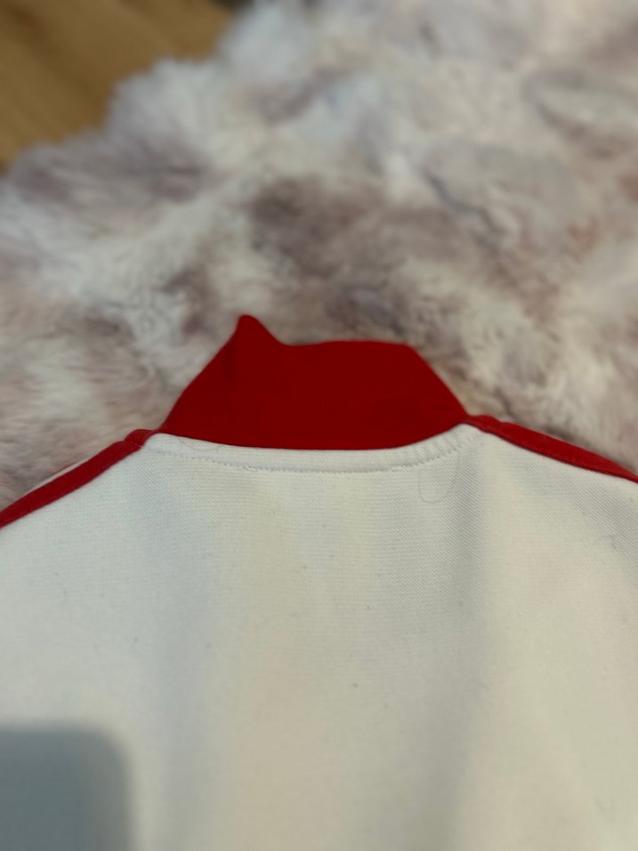 Beyaz Parlak Bebek Slingi - Görsel 4