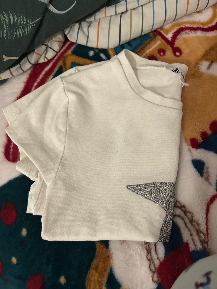 Kız Çocuk Beyaz Kısa Kollu Payetli Tişört - Görsel 3