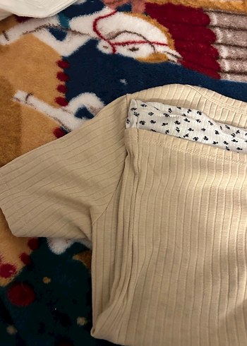 Düğmeli Kısa Kollu Bej Kadın Bluz - Görsel 3