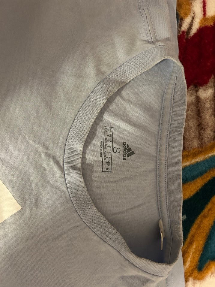 Erkek Çocuk Gri Kısa Kollu Adidas Tişört - Görsel 2