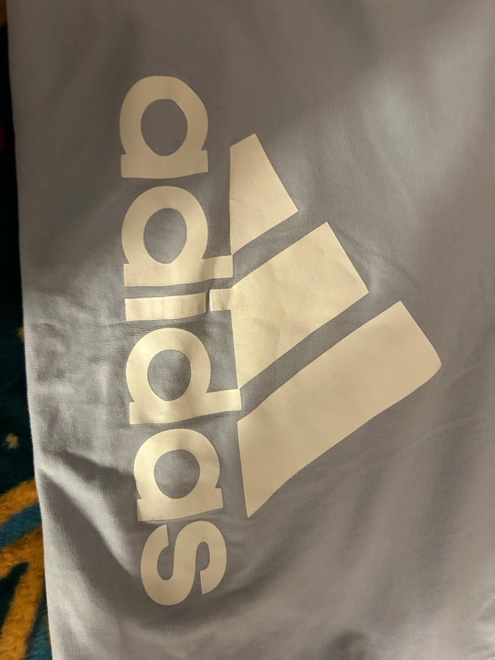 Erkek Çocuk Gri Kısa Kollu Adidas Tişört - Görsel 3