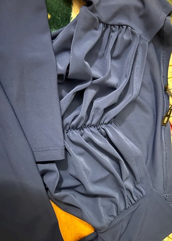 Drapeli V Yakalı Koyu Mavi Kadın Bluz - Görsel 3