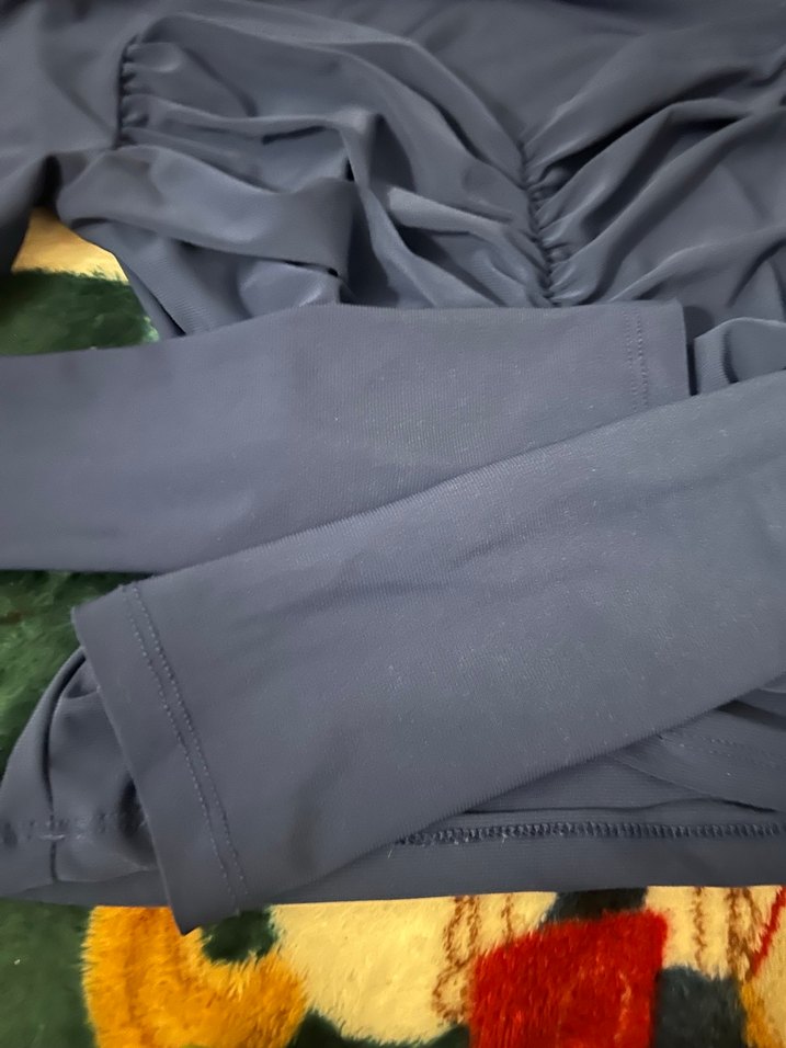 Drapeli V Yakalı Koyu Mavi Kadın Bluz - Görsel 2