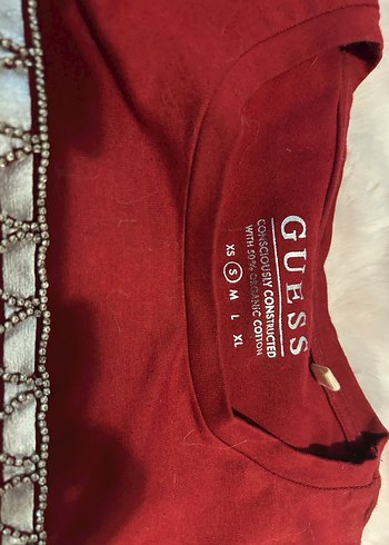 Kırmızı V Yaka Kadın Tişört - Guess - Görsel 3