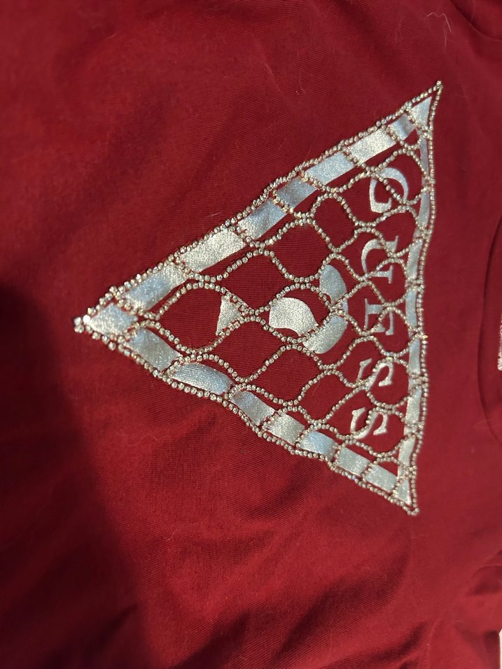 Kırmızı V Yaka Kadın Tişört - Guess - Görsel 2