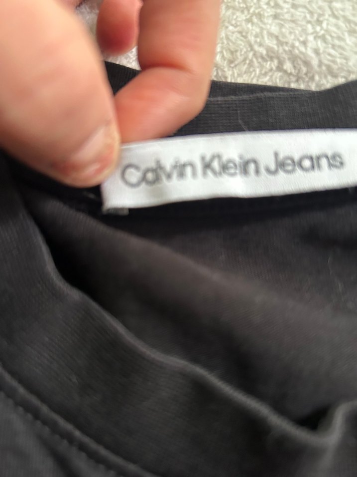 Kız Çocuk Siyah Calvin Klein Tişört - Görsel 3