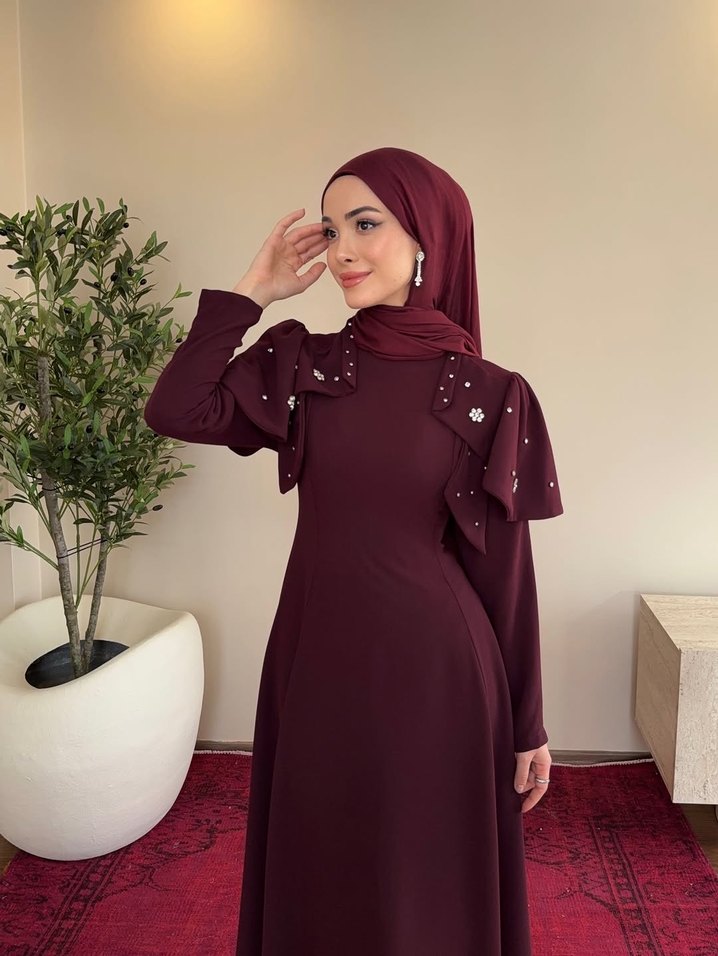 Kiralık şal dahil Bordo İşlemeli Uzun Kollu Abiye Elbise - Görsel 4
