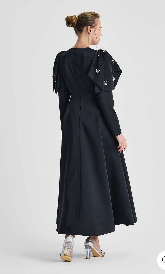 Kiralık şal dahil Uzun Siyah Gotik Abiye Elbise - Görsel 3