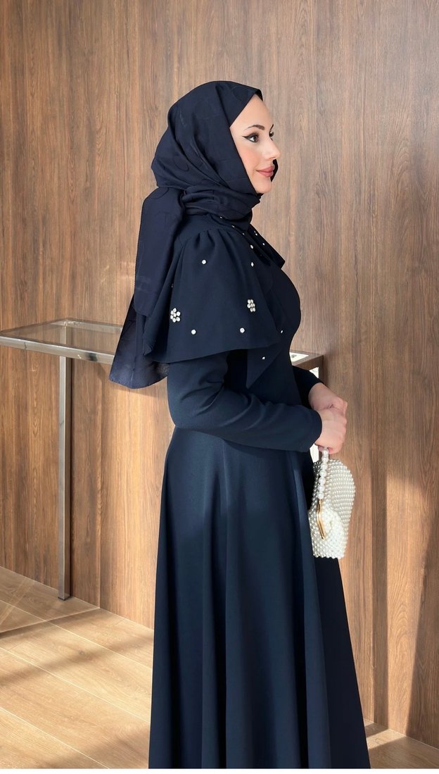 Kiralık şal dahil Siyah Uzun Kollu Gotik Ofis Elbisesi - Görsel 2