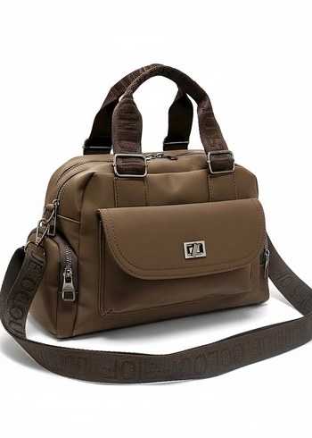 teklife aciktir Kemer Detaylı Kadın Spor Çanta - Görsel 4