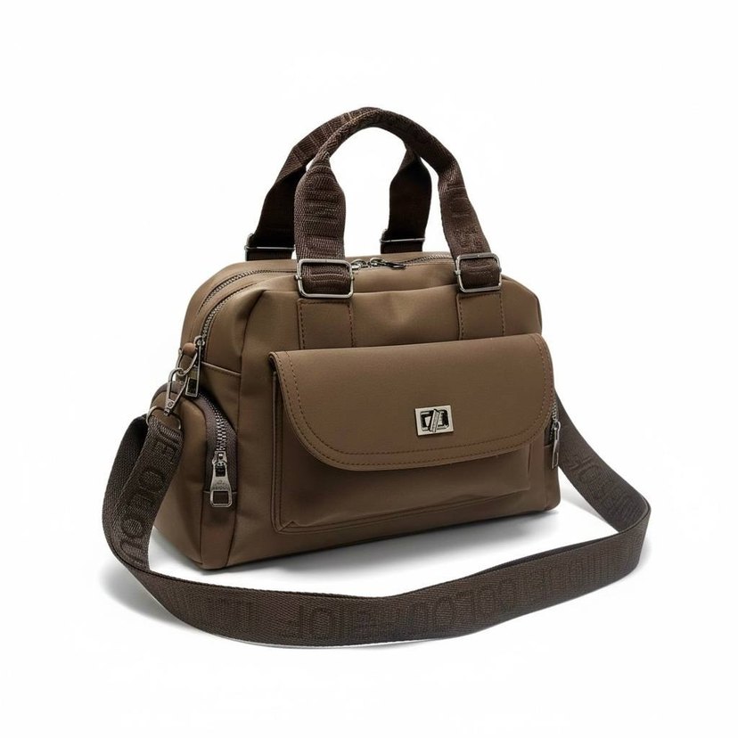 teklife aciktir Kemer Detaylı Kadın Spor Çanta - Görsel 4