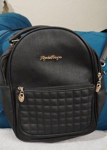 Siyah Deri Nakışlı Kadın Sırt Çantası - Görsel 3