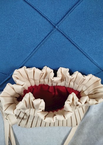 Bej Pliseli Kadın Omuz Çantası - Görsel 3