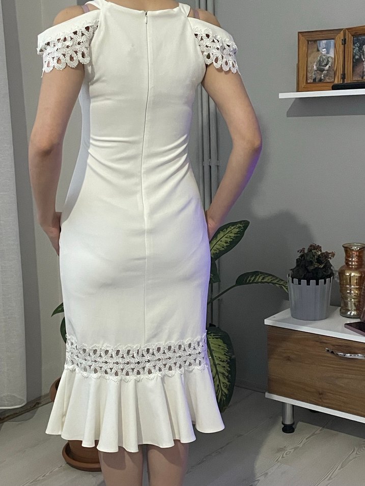 Dantel Detaylı Beyaz Midi Abiye Elbise - Görsel 5