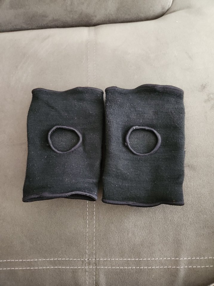 Esnek Siyah Voleybol Diz Koruyucu - Görsel 2