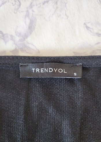 Uzun Kollu Siyah V Yakalı Triko Elbise - Görsel 3