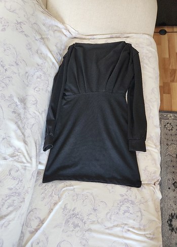 Uzun Kollu Siyah V Yakalı Triko Elbise - Görsel 2