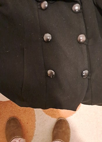 Çift Düğmeli Siyah Kaban - Görsel 7