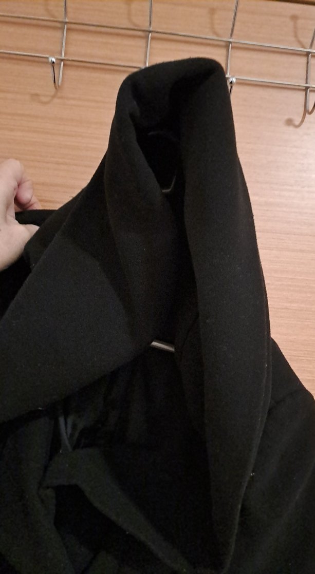 Çift Düğmeli Siyah Kaban - Görsel 5