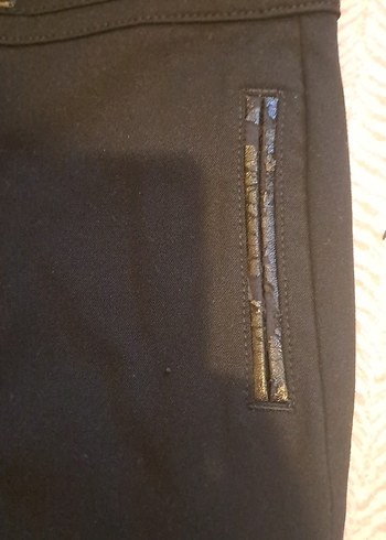 Siyah uzun kadın pantolonu. - Görsel 2