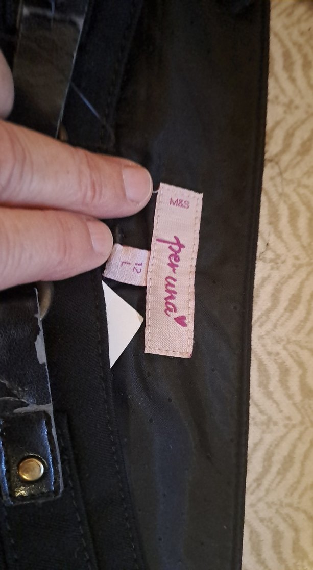 Siyah uzun kadın pantolonu. - Görsel 5