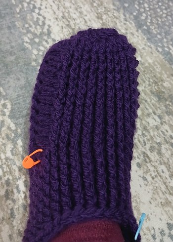 Mor Renk Örgü ev botu - Görsel 2