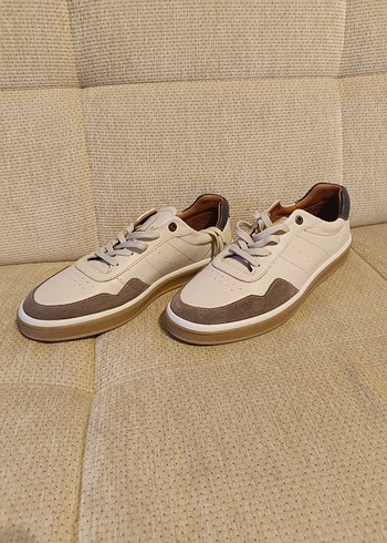 Gri Detaylı Beyaz Erkek Süet Spor Ayakkabı - Görsel 3