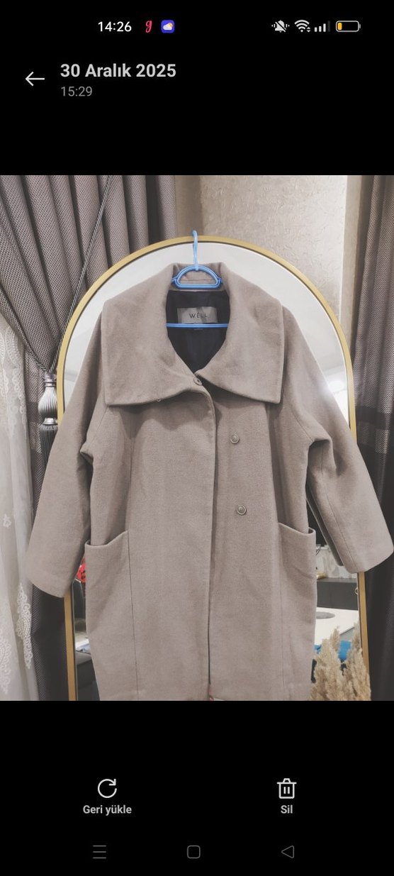 Geniş Yaka Bej Kaban - Görsel 3