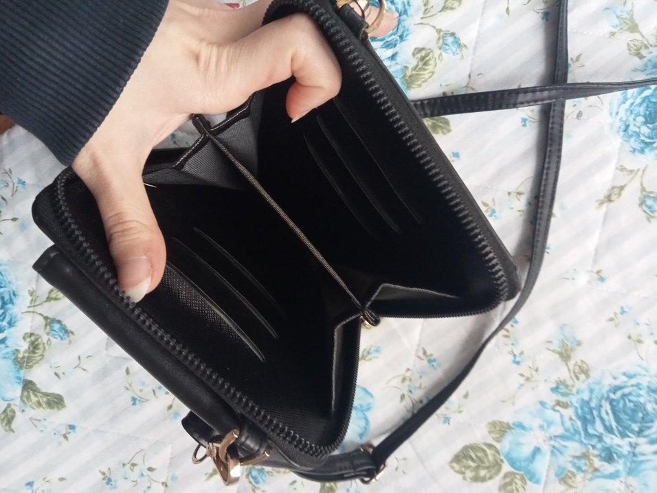 Siyah Deri Kadın Çapraz Çanta - Görsel 3