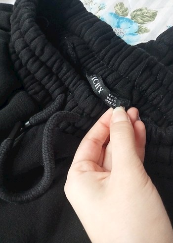 Kadın Siyah Rahat Kesim Eşofman Altı - Görsel 3