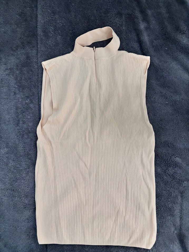 V Yaka Kolsuz Bej Triko Süveter - Görsel 2