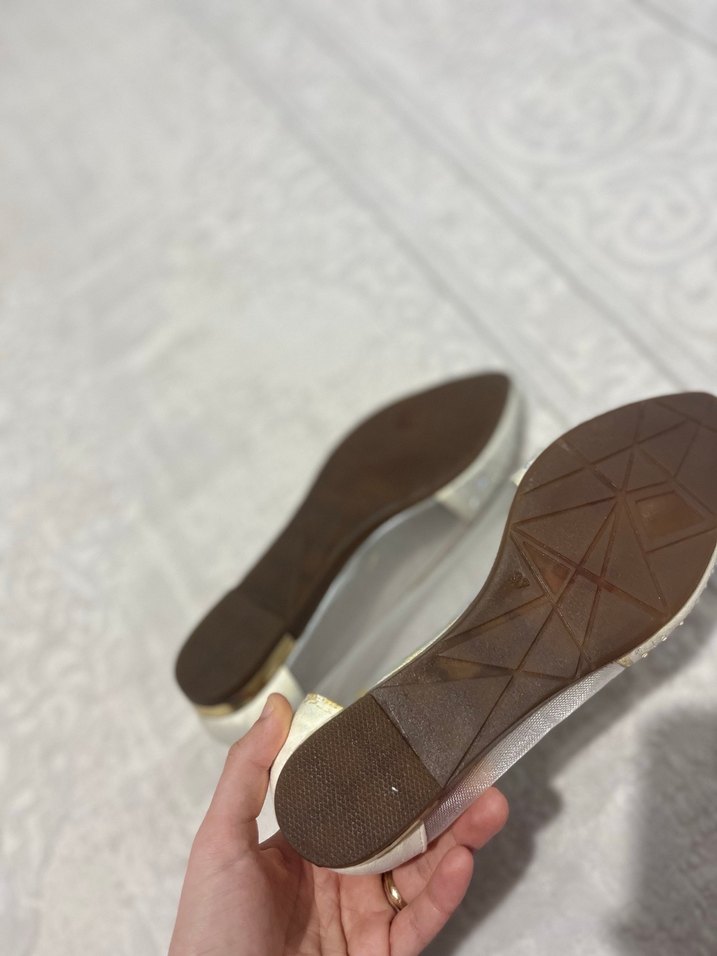 Beyaz Parlak Payetli Kadın Topuklu Babet - Görsel 5