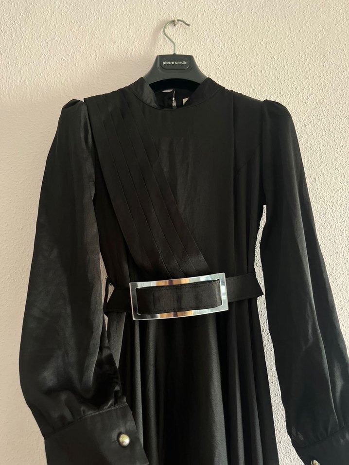 Siyah Saten Abiye - Görsel 2