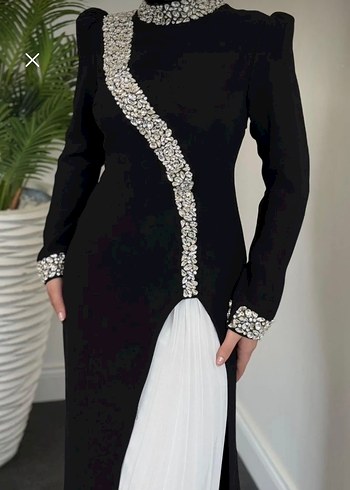 Drapeli Siyah Uzun Abiye Elbise - Görsel 5