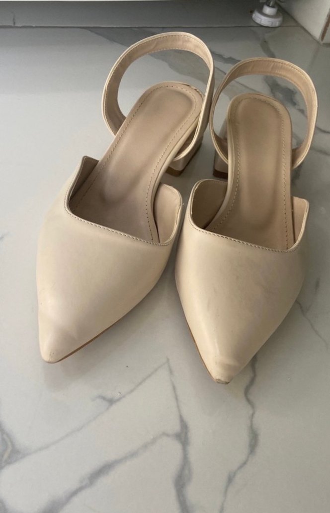 Bej Minimalist Stiletto Topuklu Kadın Ayakkabı - Görsel 2