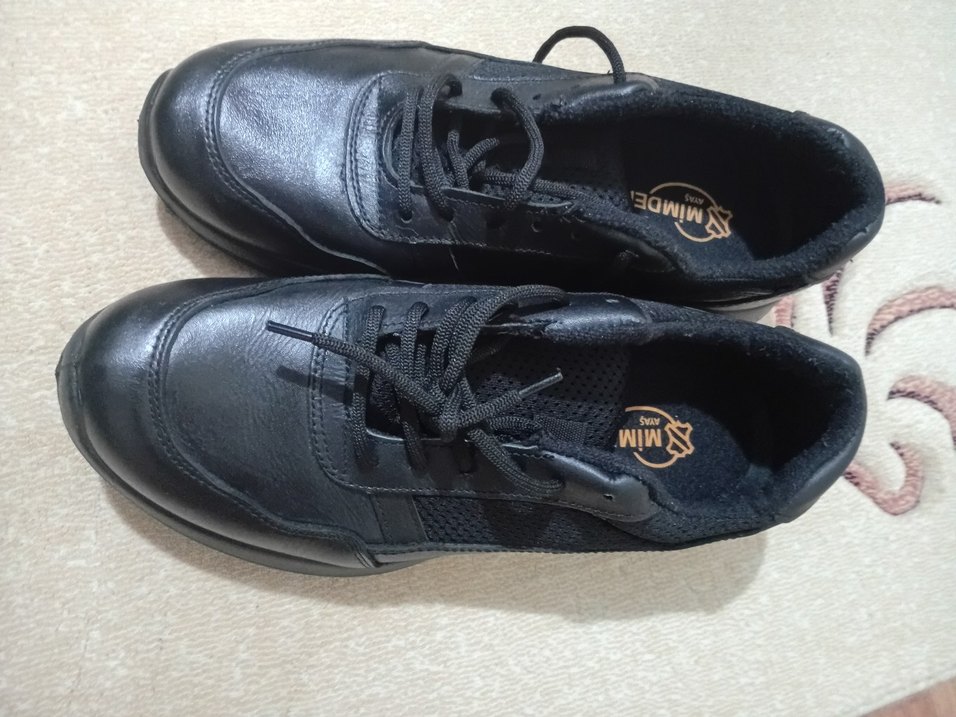 Erkek Siyah Bağcıklı Spor Ayakkabı
sıfır hiç kullanılmamıştır - Görsel 3