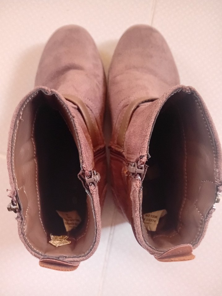 Kahverengi Süet Toka Detaylı Kadın Bot - Görsel 5