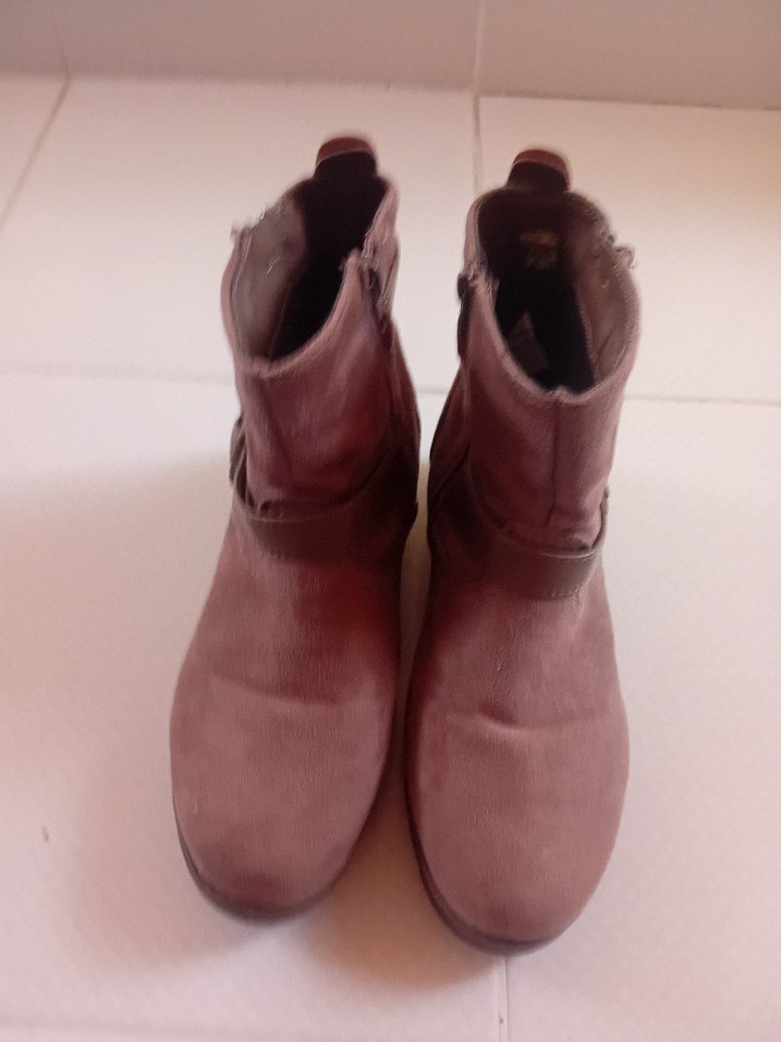 Kahverengi Süet Toka Detaylı Kadın Bot - Görsel 2