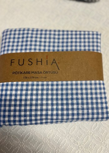 Kırmızı Pötikare Masa Örtüsü 170x170 cm - Görsel 2