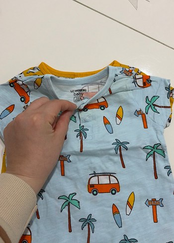 Renkli Desenli Kısa Kollu Bebek Tulumları - Görsel 3