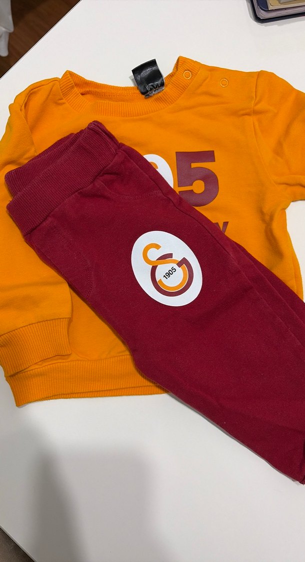 Galatasaray erkek Çocuk Eşofman Takımı - Görsel 4