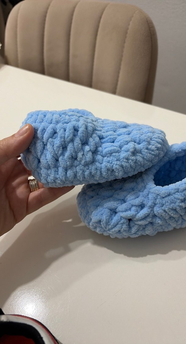 Kızlar için Mavi Örgü Yün Ev Terliği - Görsel 2