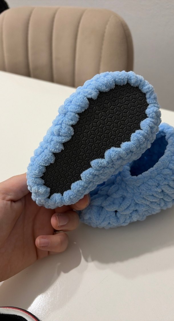 Kızlar için Mavi Örgü Yün Ev Terliği - Görsel 3