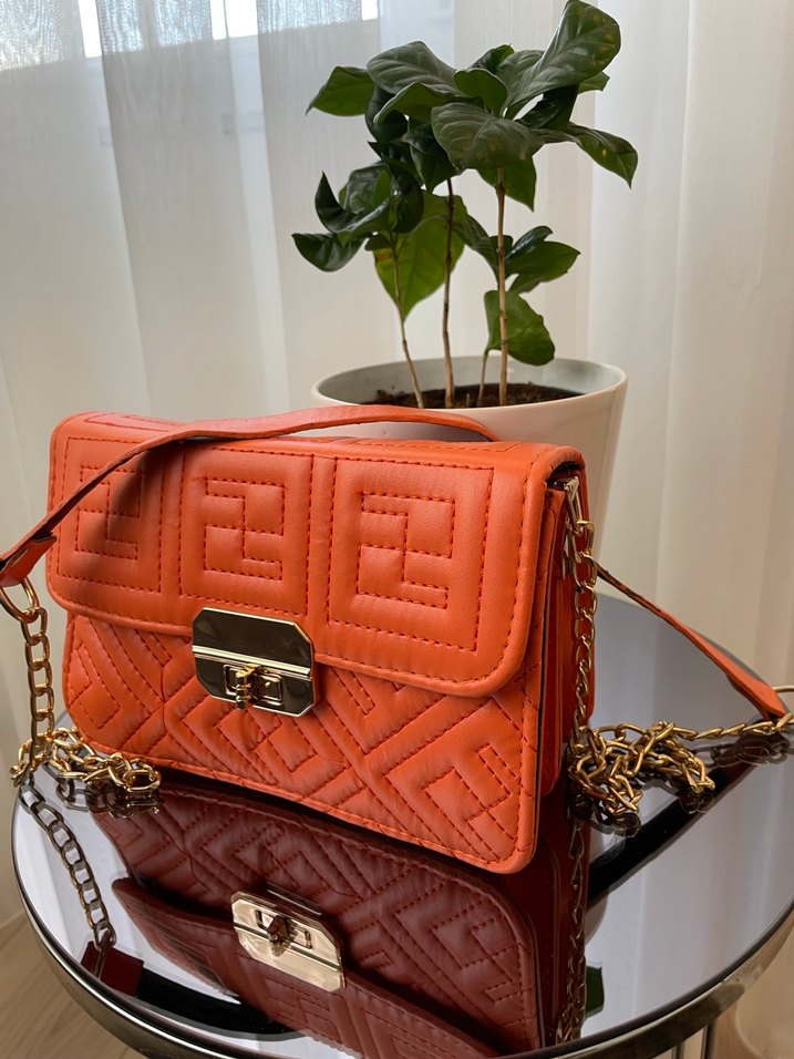 Turuncu Deri Kadın Çanta - Görsel 2