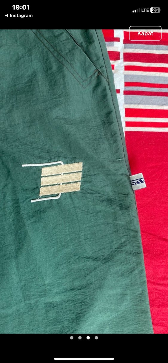 Adidas Haki Spor Pantolon — görsel 3/4