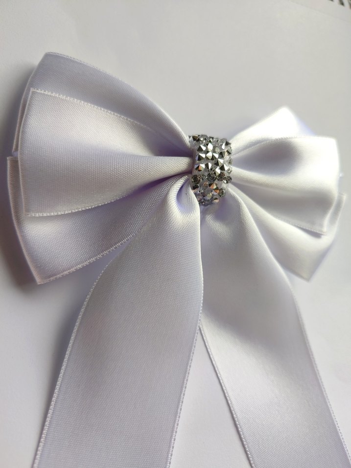 El yapımı Beyaz Saten Fiyonk Toka - Görsel 2